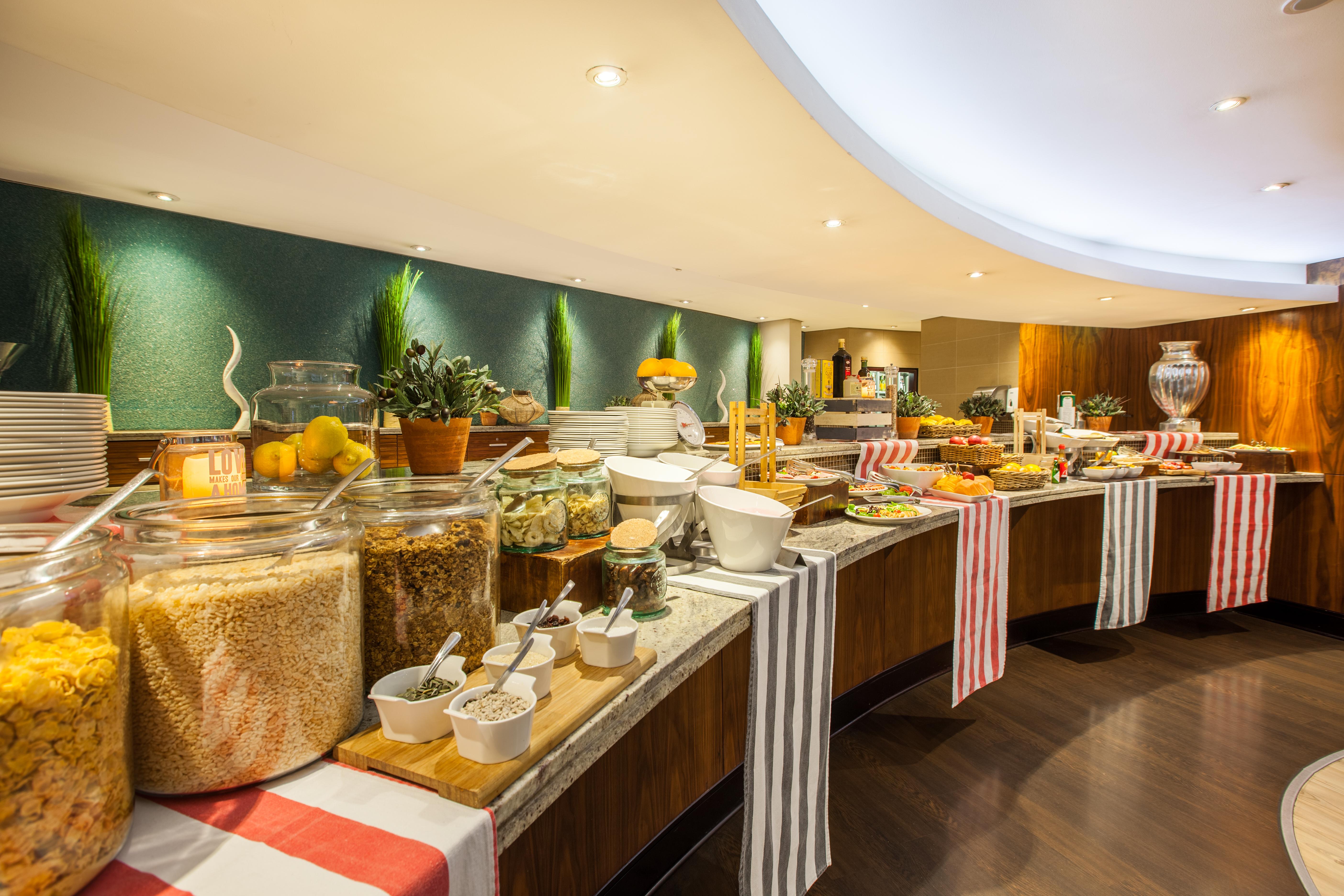 City Lodge Hotel Lynnwood Pretoria-Noord Esterno foto