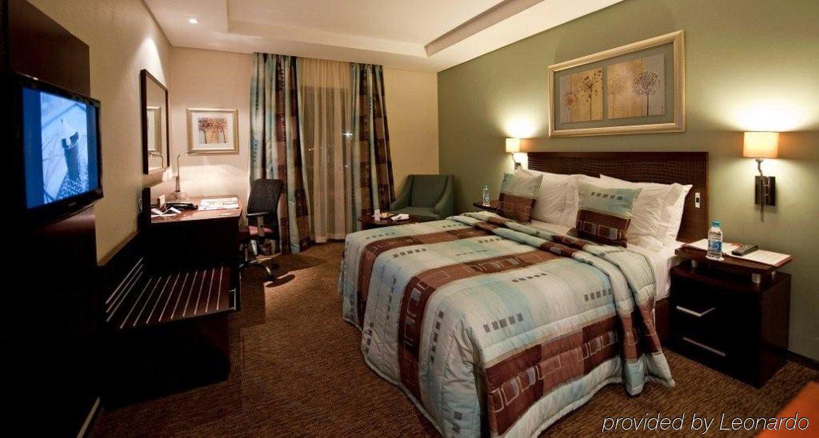 City Lodge Hotel Lynnwood Pretoria-Noord Esterno foto