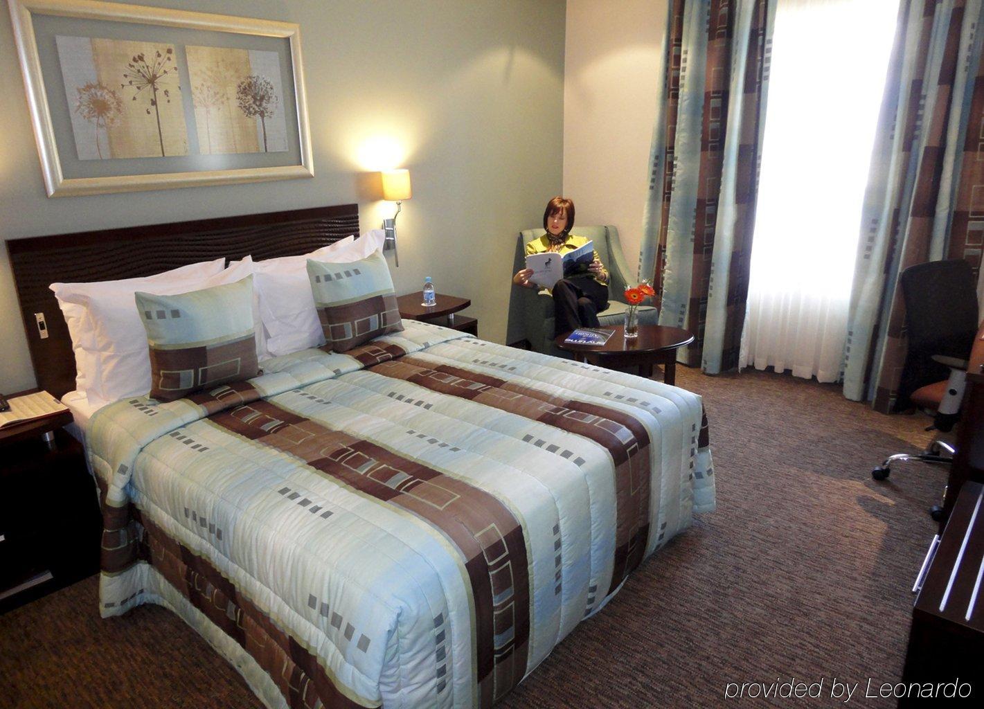City Lodge Hotel Lynnwood Pretoria-Noord Esterno foto